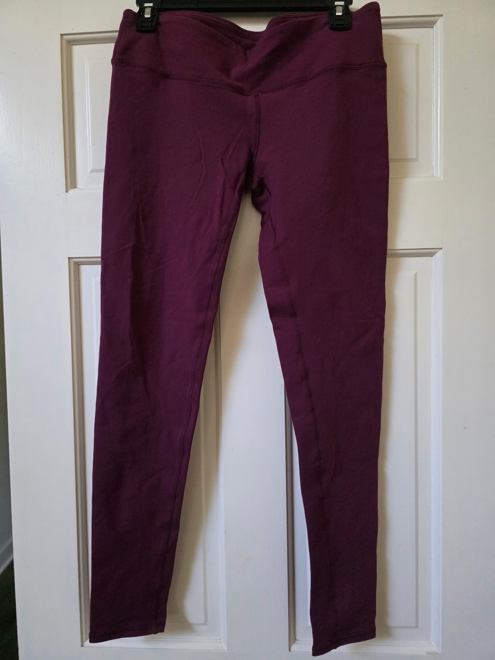 ALO Yoga Maroon Leggings, Size Large